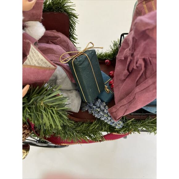 Vintage Mache Christmas Caroling Family in Wagon Carriage Holiday Decor Figurine - Picture 10 of 10